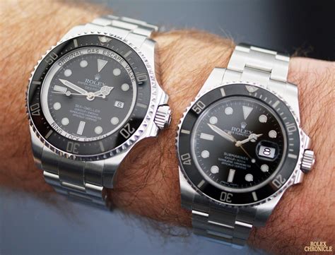 rolex sea dweller vs submariner|rolex submariner vs deepsea.